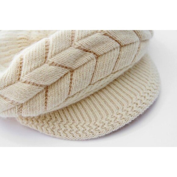 〽️Women’s Beige Winter Warm Knit Wool Snow Ski Hat with Visor